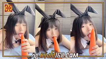 ไทยน่าเย็ด โชว์หี แหกหี เย็ดไทย เย็ด